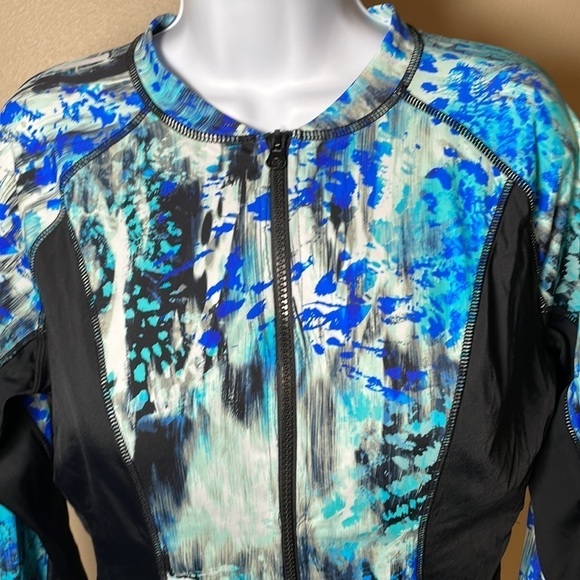 SWIM Suit Size 2XL - Picture 2 of 9